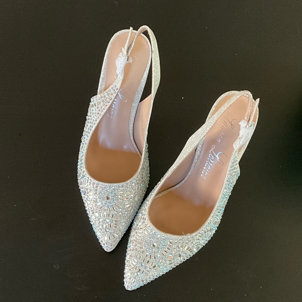 New formal shoes